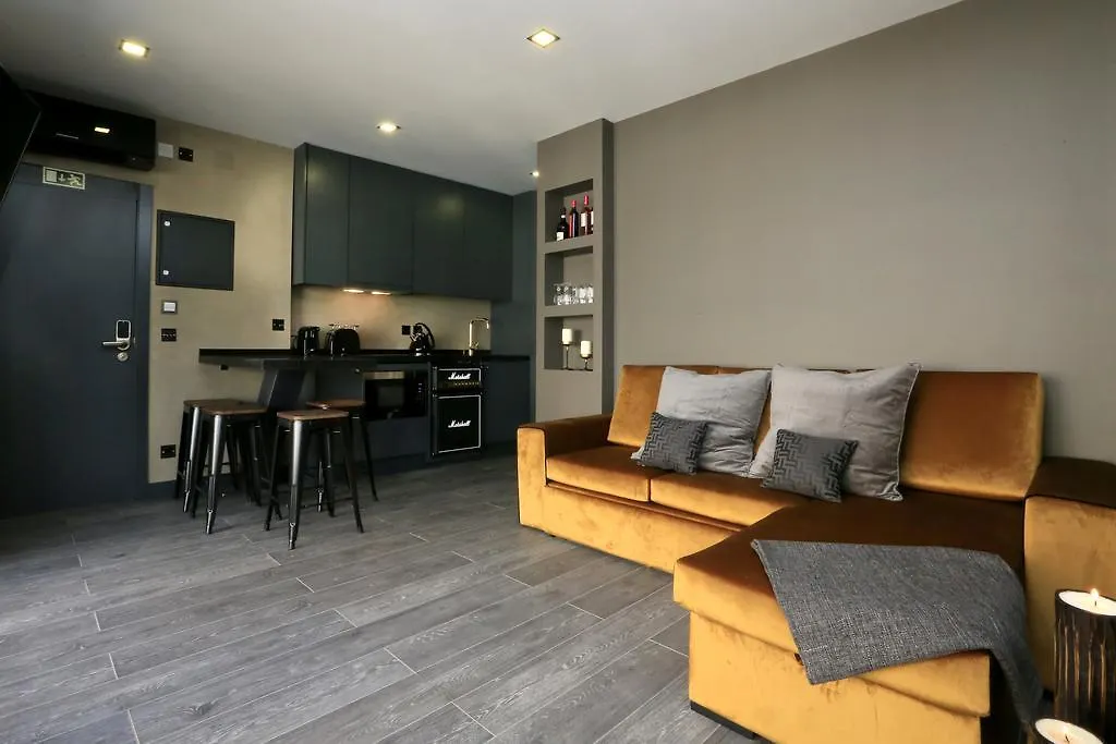 Lisbon Charm Flats Apartment