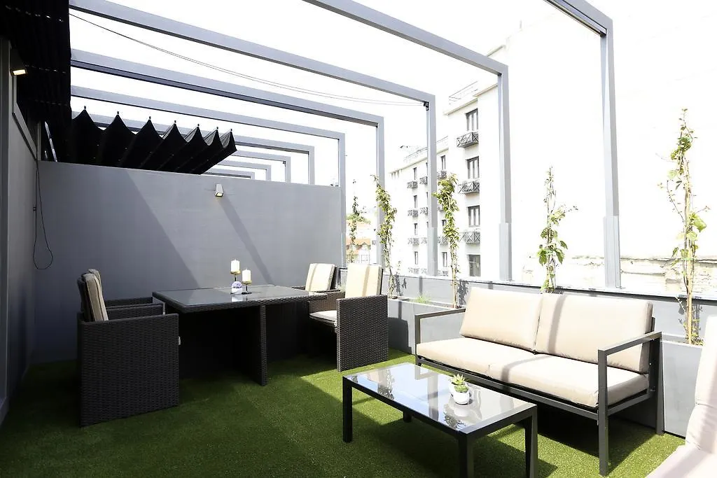 Lisbon Charm Flats Apartment